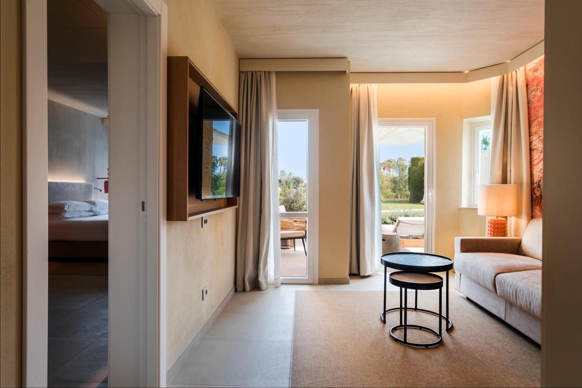 Hotel Mangia's Brucoli, Sicily, Autograph Collection 5*