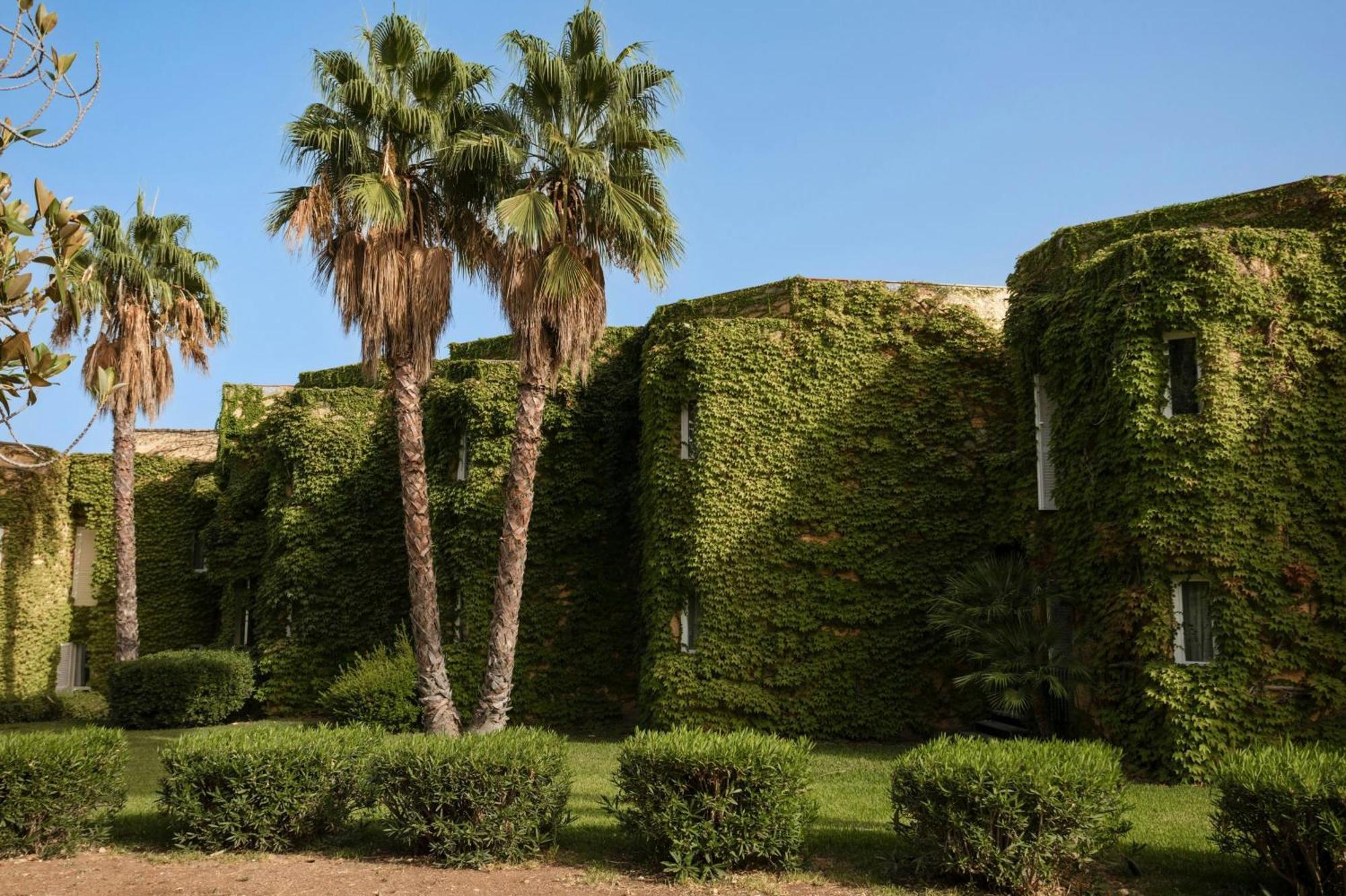 Hotel Mangia's Brucoli, Sicily, Autograph Collection