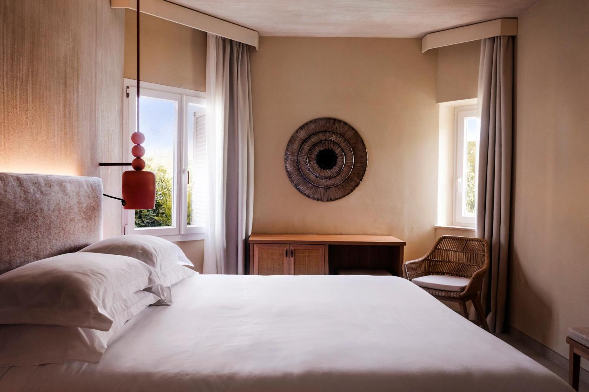 Hotel Mangia's Brucoli, Sicily, Autograph Collection